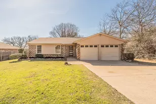 7628 Craig St, Fort Worth, TX 76112 - Photo 1