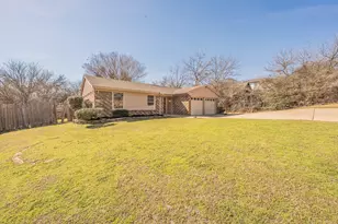 7628 Craig St, Fort Worth, TX 76112 - Photo 37