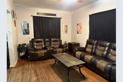 1702 Avenue C, Brownwood, TX 76801 - Photo 5