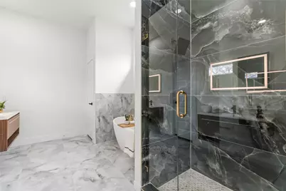 8910 Wadlington Avenue, Dallas, TX 75217 - Photo 17