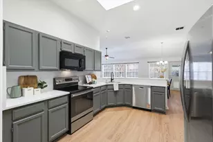 1233 Valley Oaks Dr, Lewisville, TX 75067 - Photo 11