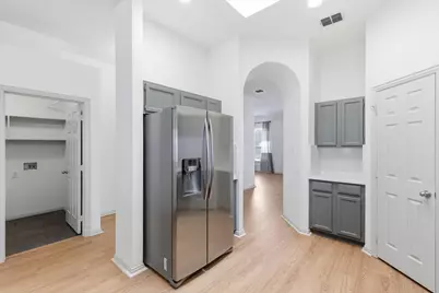 1233 Valley Oaks Drive, Lewisville, TX 75067 - Photo 13