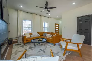 1904 N 17th, Waco, TX 76707 - Photo 3