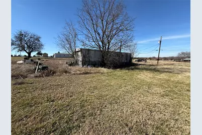 807 Bois D Arc Street, Whitewright, TX 75491 - Photo 3