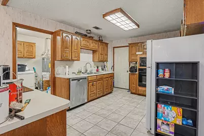 7 Brian Place, Pecan Hill, TX 75165 - Photo 11