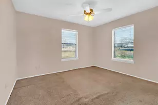 104 Navajo Trail, Gainesville, TX 76240 - Photo 17