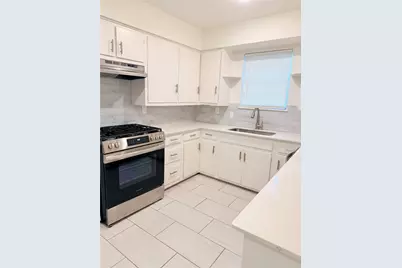 5469 Wayside Avenue, Fort Worth, TX 76134 - Photo 5