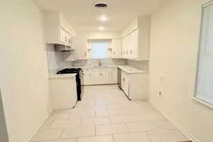 5469 Wayside Ave, Fort Worth, TX 76134 - Photo 7