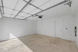 2925 Spruce Valley Ln, Dallas, TX 75233 - Photo 35