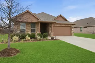 3425 Eloise Ln, Krum, TX 76249 - Photo 3