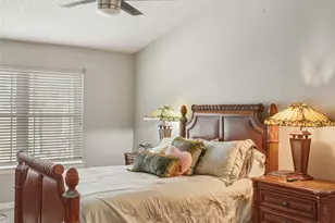 1226 Eaton, Grapevine, TX 76051 - Photo 19