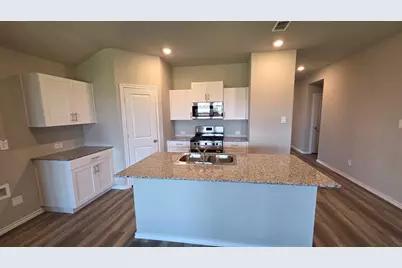 1008 Foxburg Drive, Fort Worth, TX 76131 - Photo 3