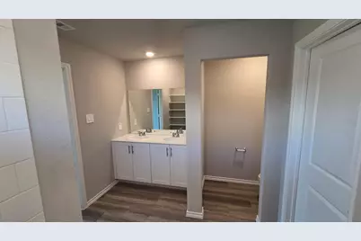 1008 Foxburg Drive, Fort Worth, TX 76131 - Photo 9