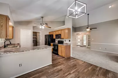 9408 Cedar Run Drive, Dallas, TX 75227 - Photo 13