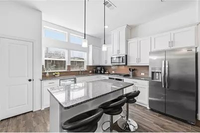 107 Harwood Drive, Lewisville, TX 75067 - Photo 3