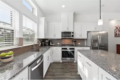 107 Harwood Drive, Lewisville, TX 75067 - Photo 11