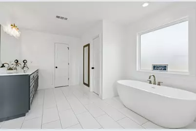 5742 Four Seasons Lane, McKinney, TX 75071 - Photo 11