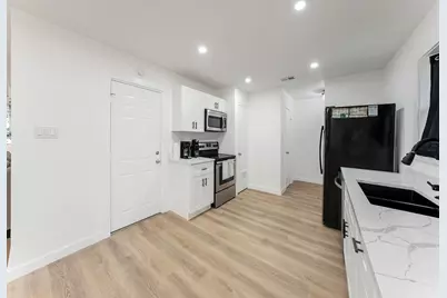 3245 Myra Lane, Dallas, TX 75234 - Photo 9