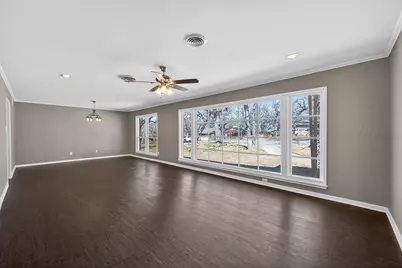 5786 Blueridge Drive, Fort Worth, TX 76112 - Photo 7