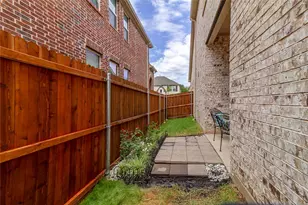 5001 Basham Ln, McKinney, TX 75070 - Photo 15