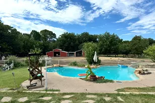 103 Tusk Ct, Weatherford, TX 76085 - Photo 31