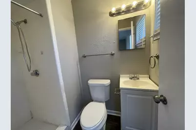 2513 Greenway Street, Arlington, TX 76010 - Photo 5