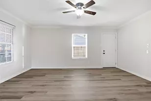 734 Pangburn St, Grand Prairie, TX 75051 - Photo 9