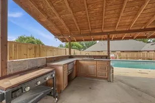 11303 Southwind Pl, Krum, TX 76249 - Photo 25