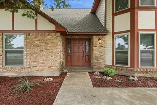 11303 Southwind Pl, Krum, TX 76249 - Photo 3