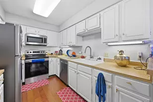 104 Morrow Dr, Bedford, TX 76021 - Photo 7