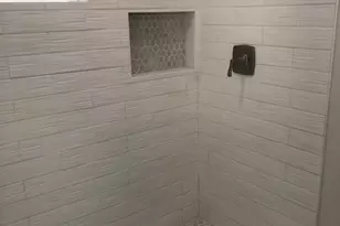 619 Bolivar St, Denton, TX 76201 - Photo 5