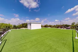 3946 N Cresthaven Rd, Dallas, TX 75209 - Photo 37