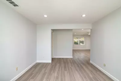 731 Brentwood Lane, Richardson, TX 75080 - Photo 5