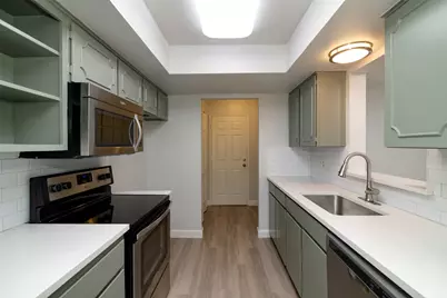 731 Brentwood Lane, Richardson, TX 75080 - Photo 9