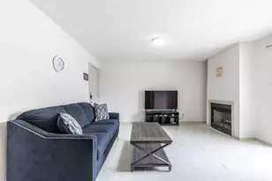 7431 Holly Hill Dr, Dallas, TX 75231 - Photo 7