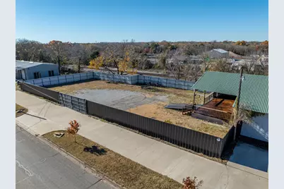 1024 S First Street, Sherman, TX 75090 - Photo 27