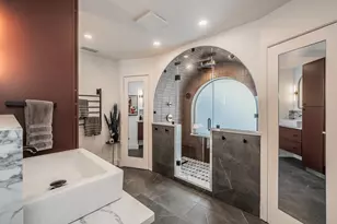 9018 Woodhurst Dr, Dallas, TX 75243 - Photo 23