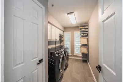 9018 Woodhurst Drive, Dallas, TX 75243 - Photo 39