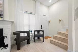 2806 Knight St, Dallas, TX 75219 - Photo 3