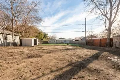 1312 Raines Street, Arlington, TX 76010 - Photo 15
