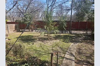 7010 Vivian Avenue, Dallas, TX 75223 - Photo 27