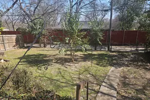 7010 Vivian Ave, Dallas, TX 75223 - Photo 27