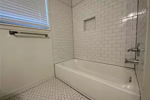 1303 Michigan Ave, Dallas, TX 75216 - Photo 9