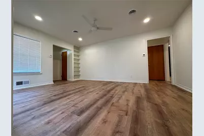 1303 Michigan Avenue, Dallas, TX 75216 - Photo 7