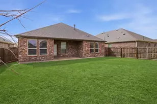 10407 Twisting Spgs Dr, Aubrey, TX 76227 - Photo 25