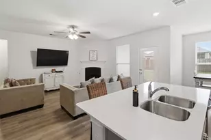 10407 Twisting Spgs Dr, Aubrey, TX 76227 - Photo 13