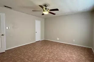 6936 Fallbrook Ct, Fort Worth, TX 76120 - Photo 13