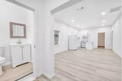 809 Mlk Boulevard, Corsicana, TX 75110 - Photo 3