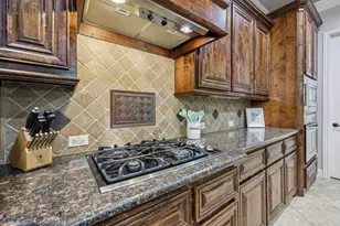 2570 Clearfield Ln, Frisco, TX 75036 - Photo 9