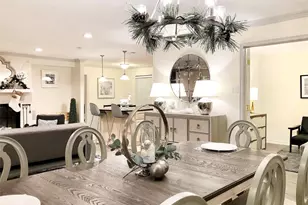 10807 Marsh Ln, Dallas, TX 75229 - Photo 11